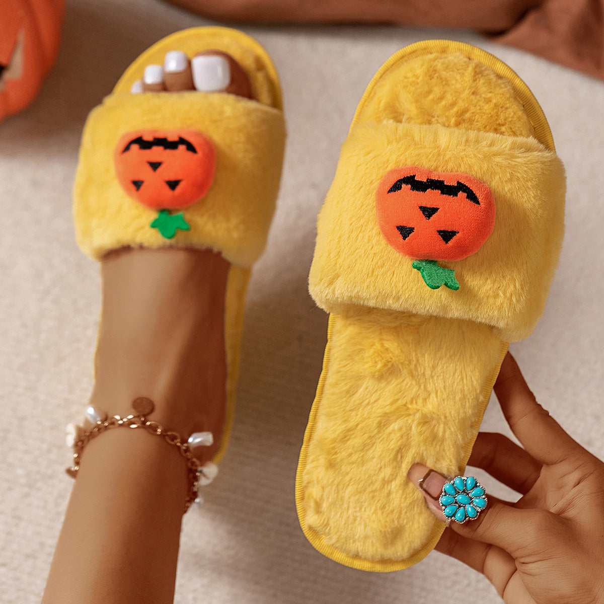 Halloween Cute Pumpkin Plush Slippers